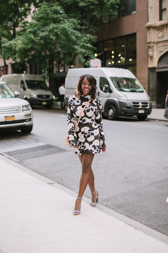D.C. blogger Alicia Tenise styles the Suno Mock Neck Floral Printed Dress
