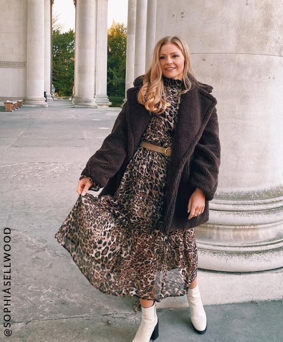 Sophie in Leopard Print Dress