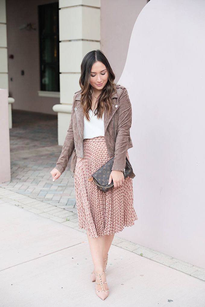 printed-pleated-skirt
