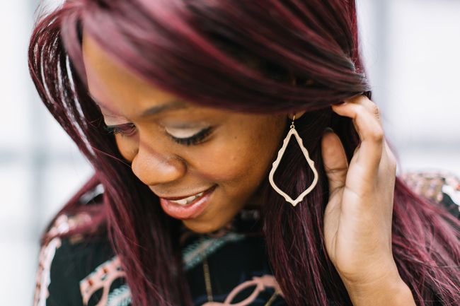 Kendra Scott Sophee Drop Earrings in Gold