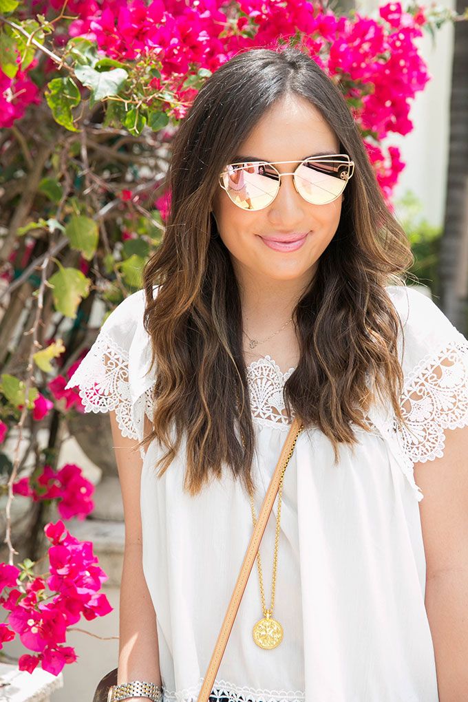 mirrored-sunglasses