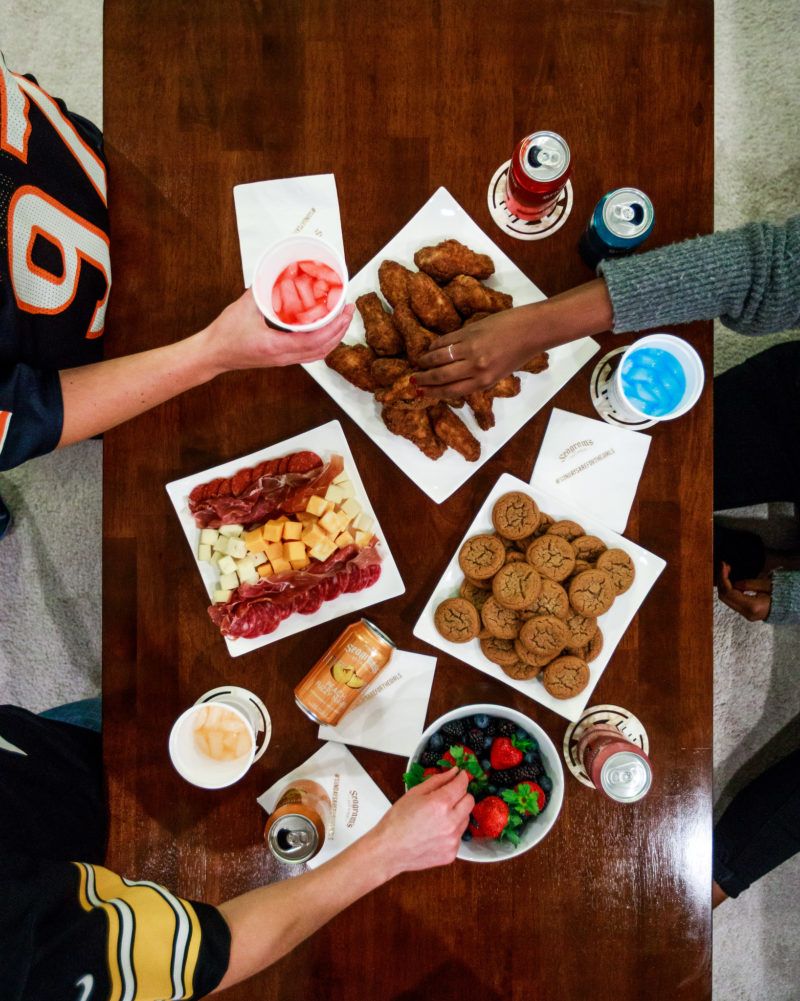 How to Host an NFL Sunday Party - How I Spend NFL Sundays: NFL Party with Seagrams by Washington DC lifestyle blogger Alicia Tenise