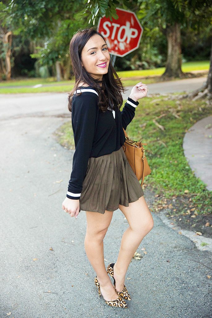 thefashionistasdiary+miami_blogger+toryburch+blogger+sweater+fall+style