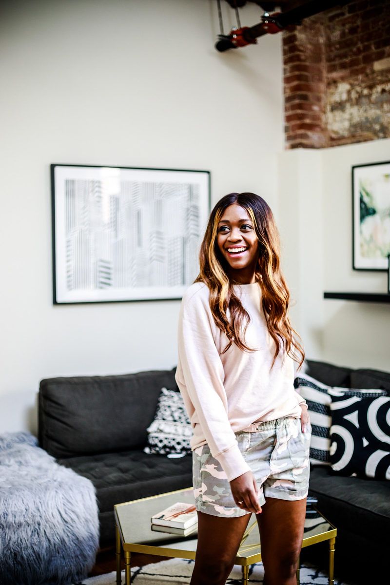 Aerie Camo Camp Short, How to Wear Camo Shorts - Workaholic Symptoms by popular Washington DC lifestyle blogger Alicia Tenise