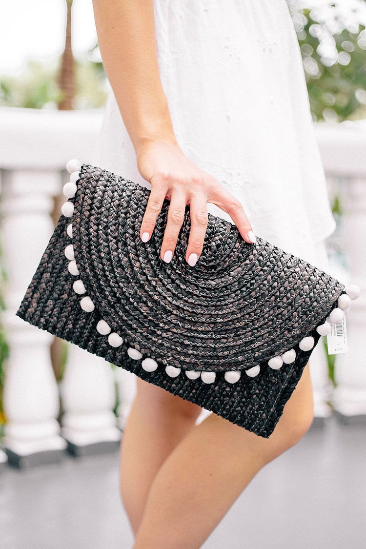 straw pom pom clutch