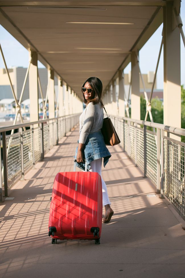 what to wear while traveling