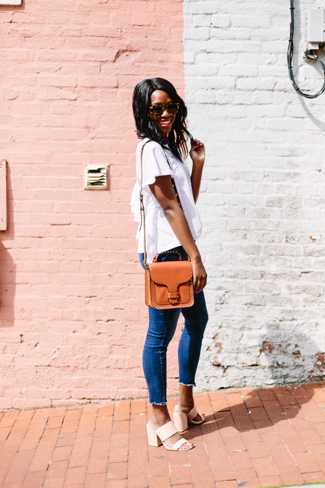 How to Wear the Cropped Denim Trend - The Top 10 Best Places to Take Photos in D.C. featured by popular DC blogger, Alicia Tenise