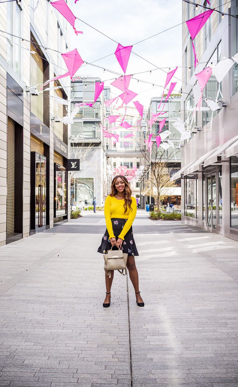 How to Wear the Hottest Spring Color: Yellow - The Top 10 Best Places to Take Photos in D.C. featured by popular DC blogger, Alicia Tenise