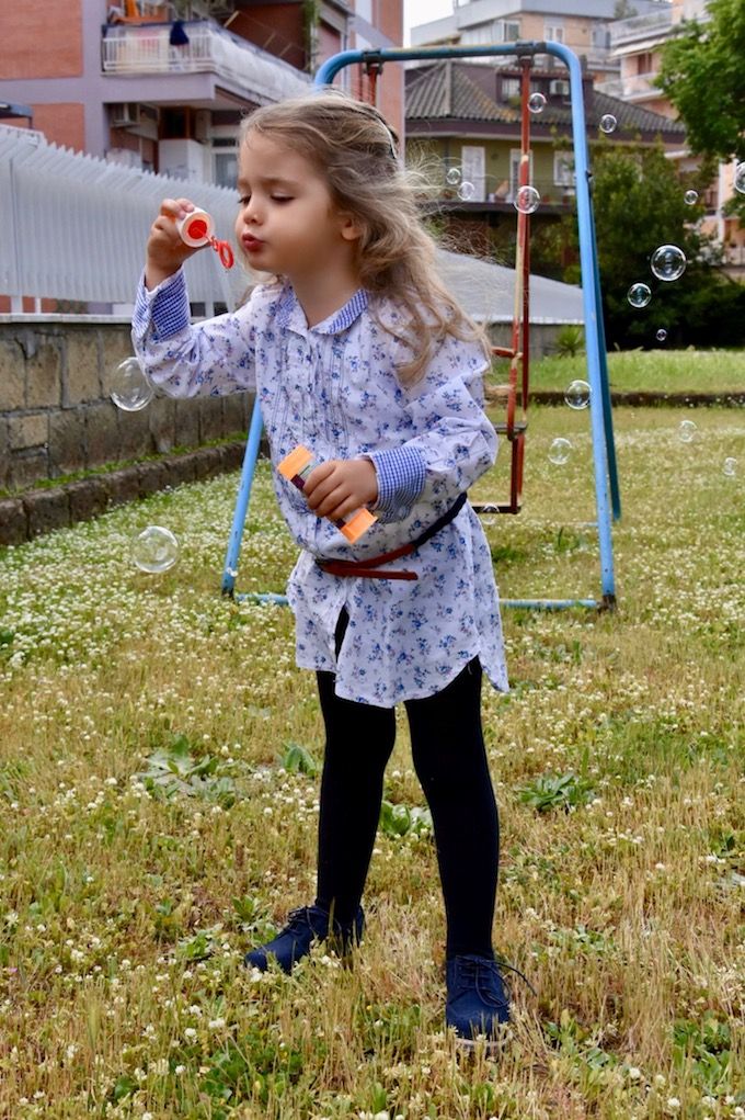 Baby Outfit: una Maxi Camicia a fiorellini