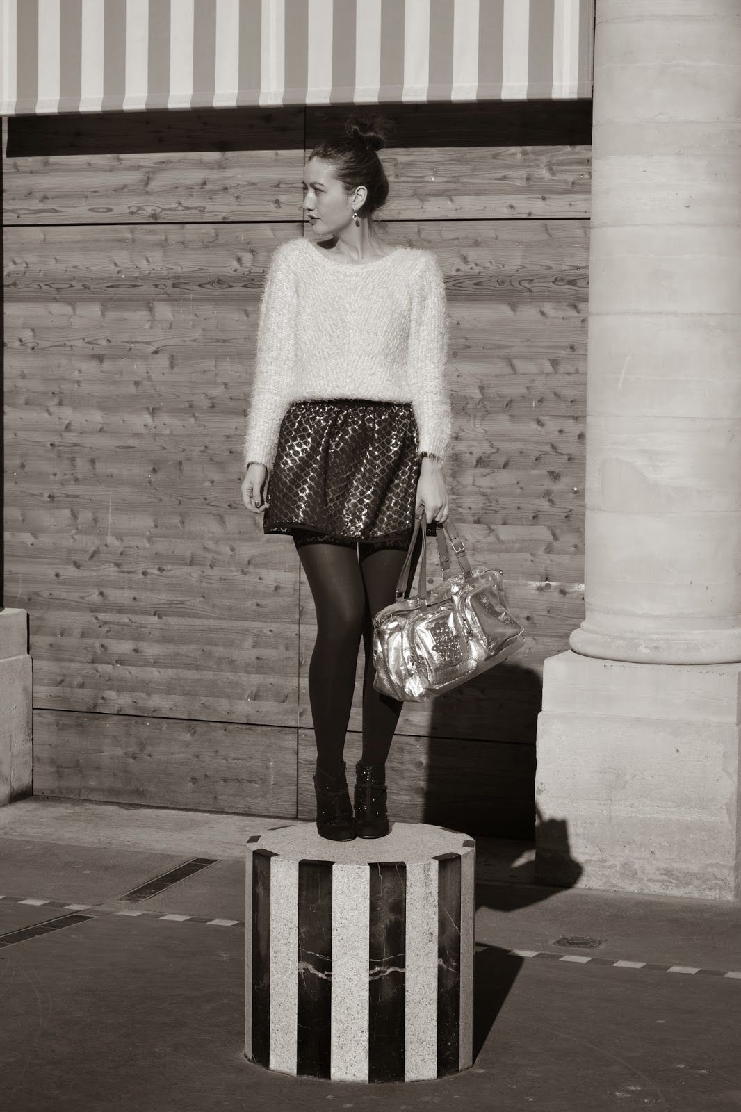 Jones and Jones skirt