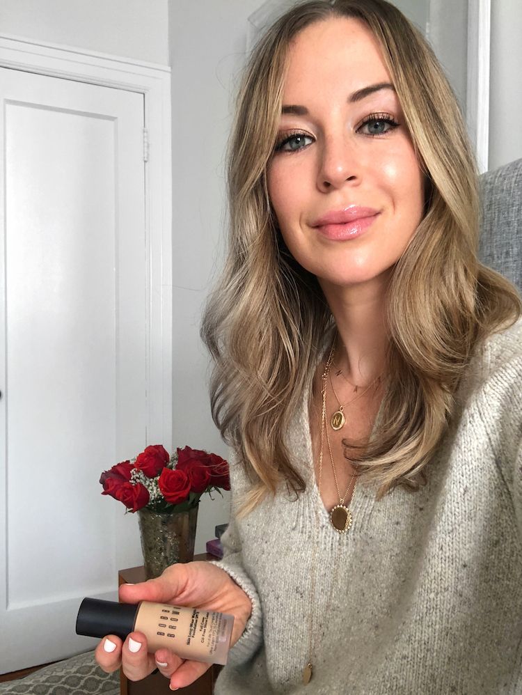 Bobbi Brown Skin Long-Wear Weightless Foundation, Skincare, Helena of Brooklyn Blonde