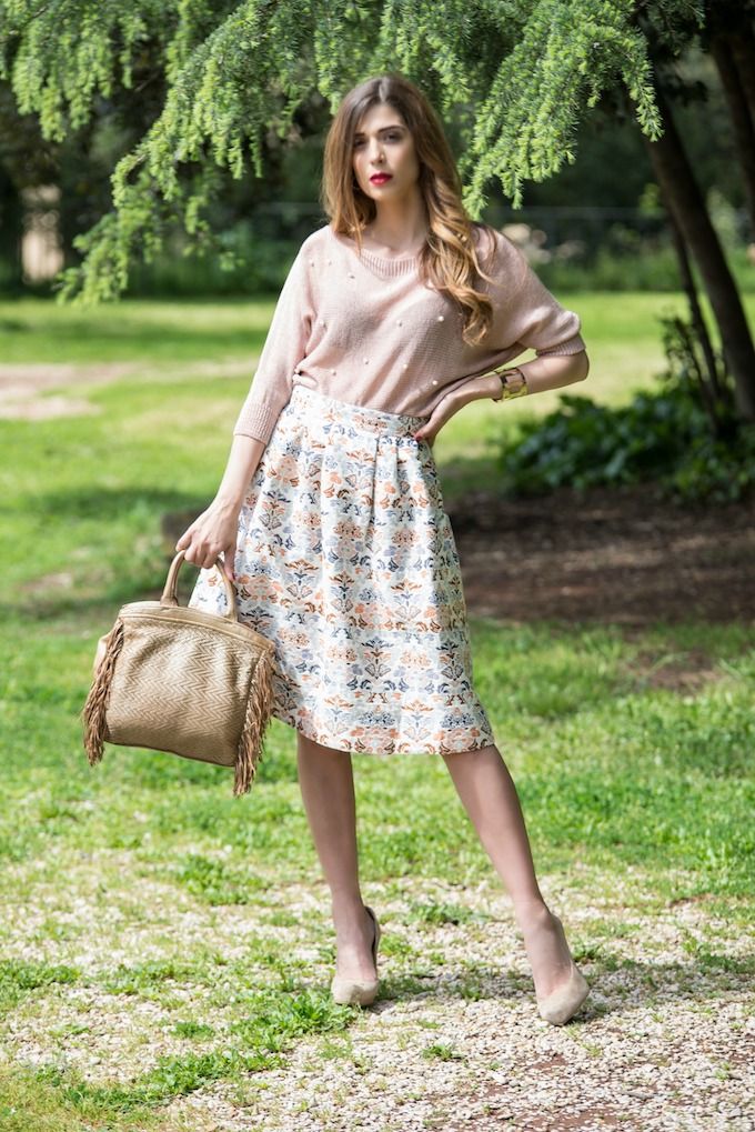 Un look bon ton con una nota grintosa: Imperia