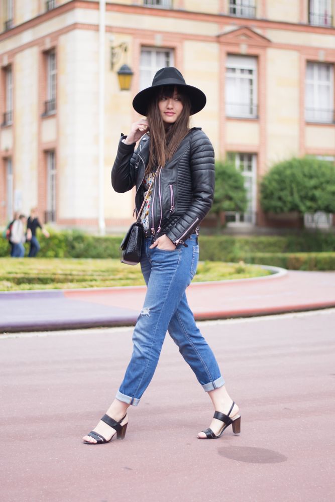 Parisian fashion blogger