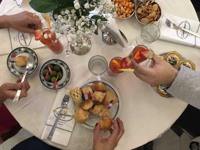 prima tappa del Bencivenga Grand Tour: il famoso Caffè Gambrinus a Napoli