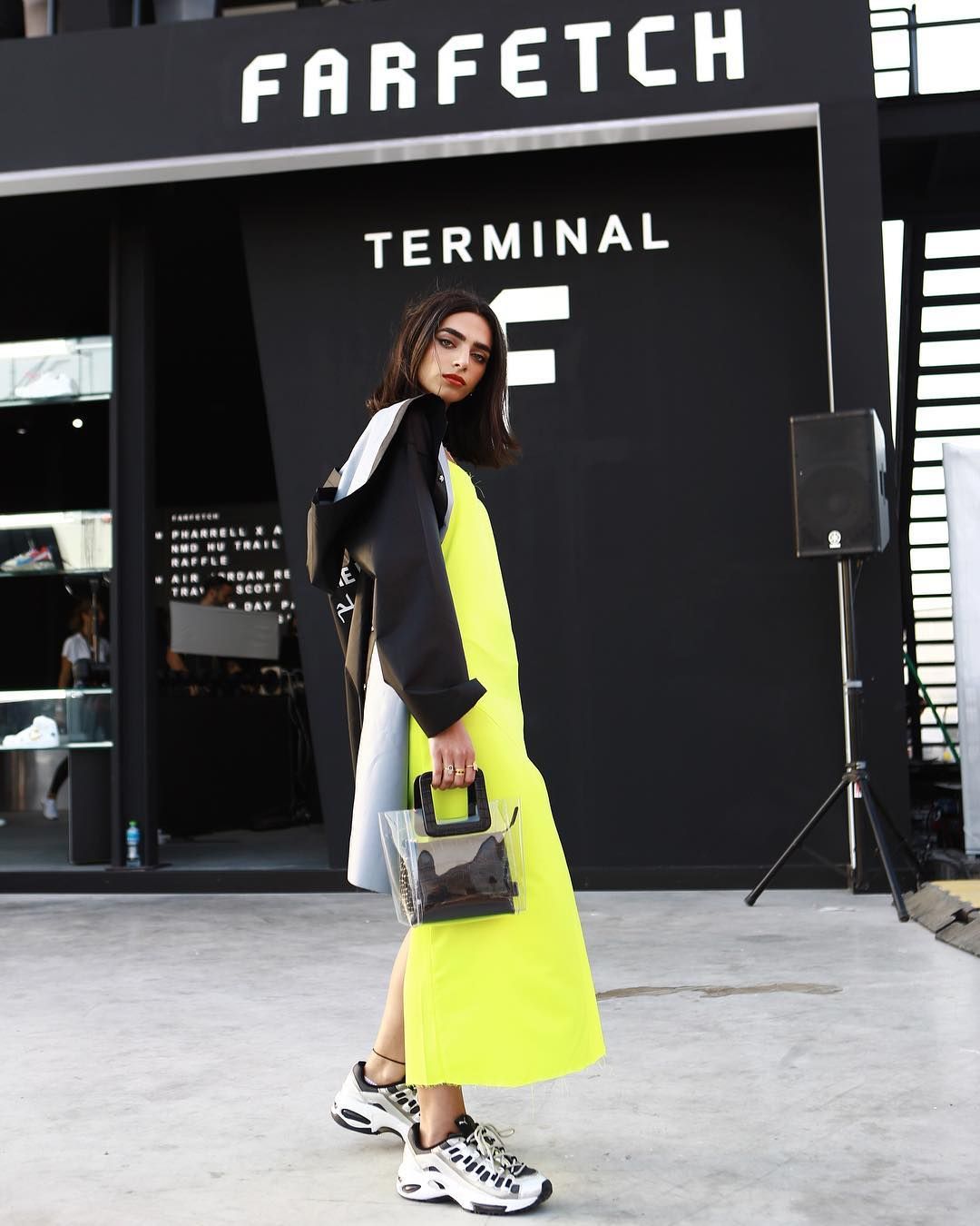 sole-dxb-street-style-lana