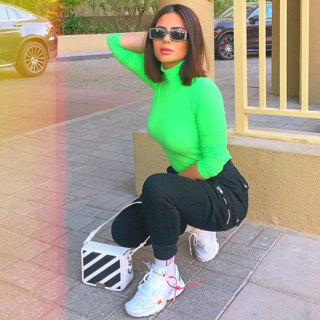 sole-dxb-street-style-deema