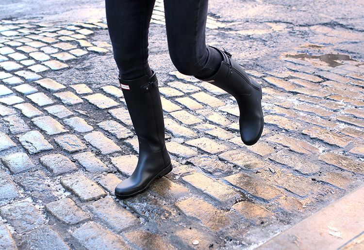Black Hunter Boots, Helena of Brooklyn Blonde