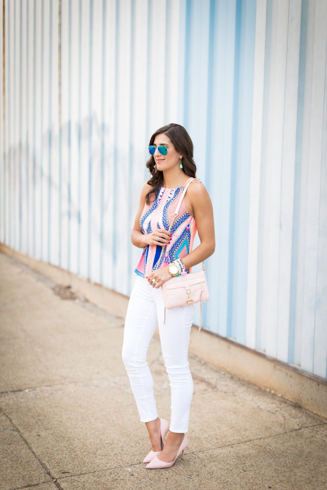 white skinny jeans and tribal print top