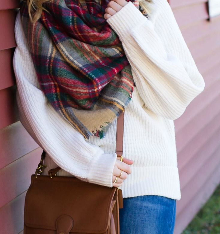 Easy + Cute Fall look on Meghan Donovan