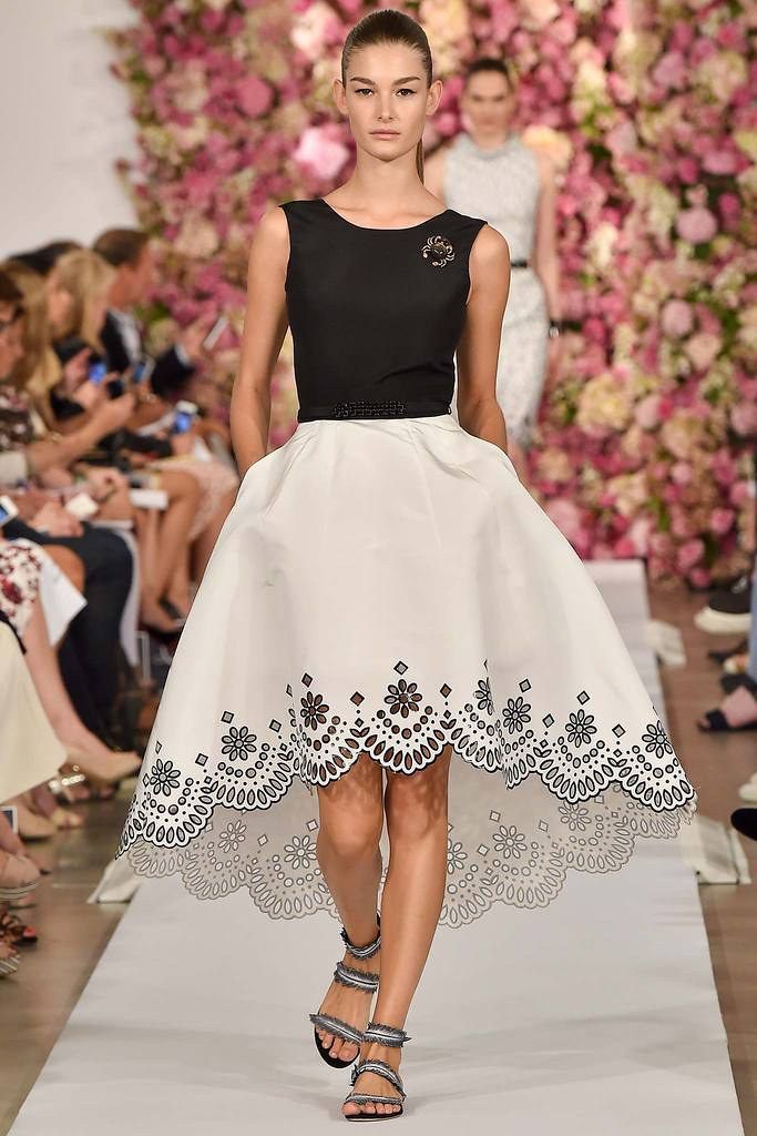oscar_de_la_renta_pasarela_392869951_683x
