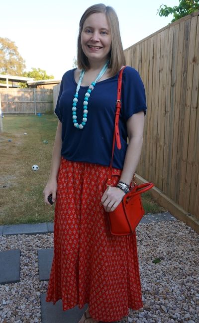 navy oversized tee and red boho printed maxi skirt mum style little red bag | away from blue