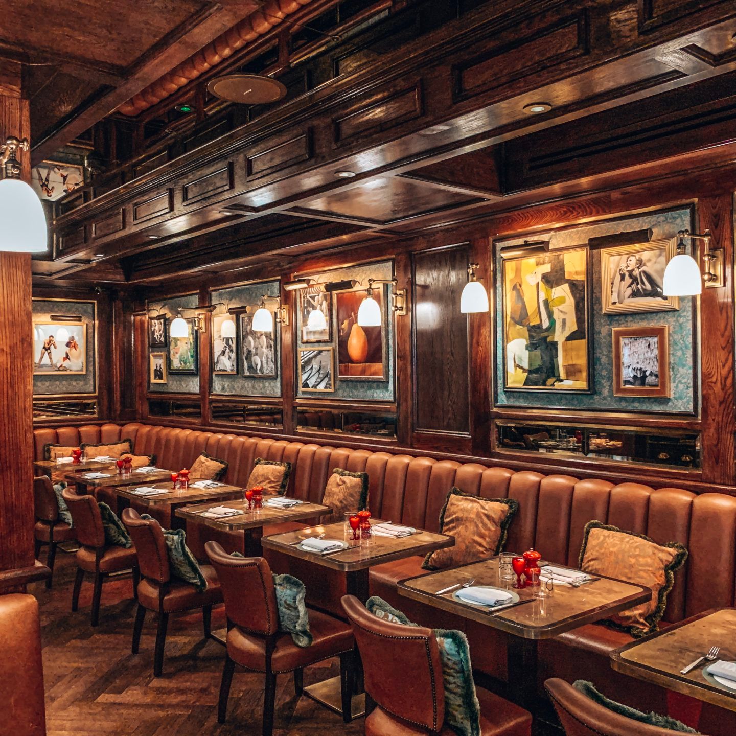 Harry's Bar James Street, London Italian Restaurant