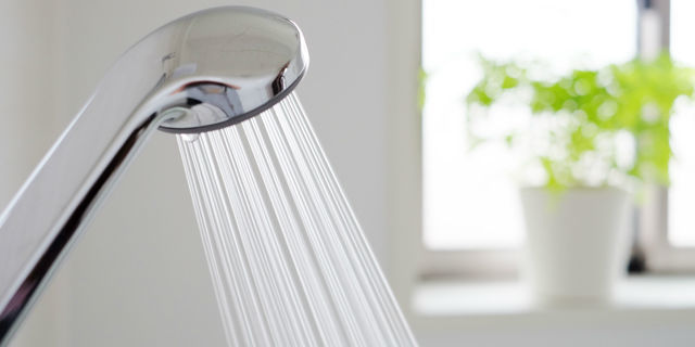 シャワー